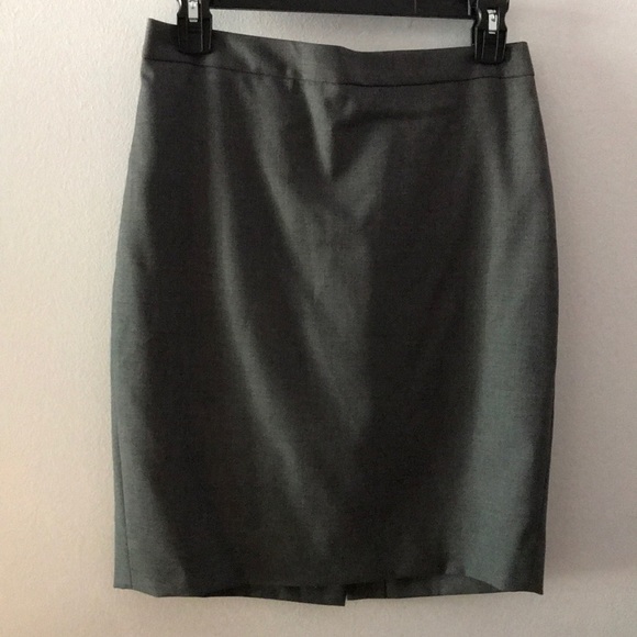 J. Crew Super 120s No. 2 Pencil Skirt - 2P - Picture 2 of 6